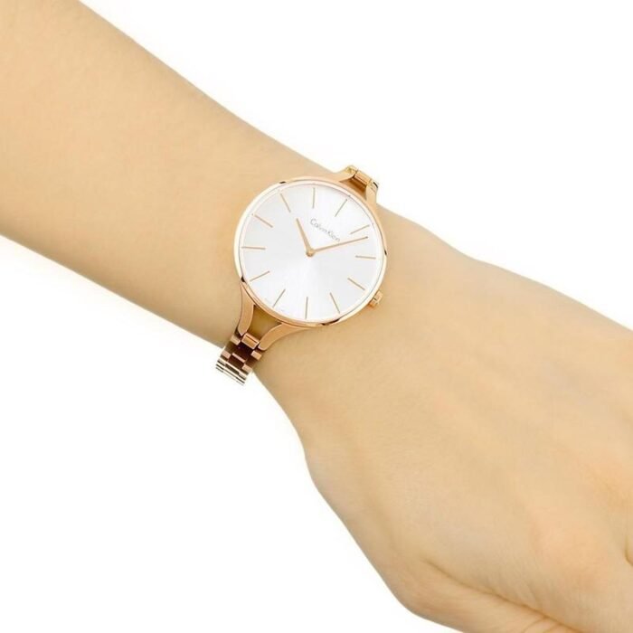 Reloj Calvin Klein Mujer Graphic K7E23646 - Imagen 4