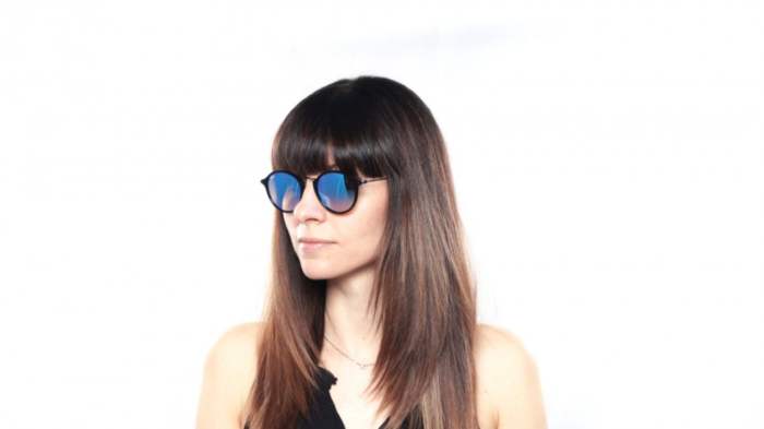 Anteojos Lentes de Sol Ray Ban Round Fleck RB2447F Degrade negro y azul 49-21 - Imagen 5