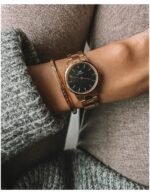 Reloj Daniel Wellington Dama Iconic Link Dorado Negro 36mm - Imagen 2
