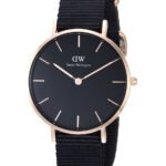 Reloj Daniel Wellington Petite Cornwall Dorado Negro 28mm