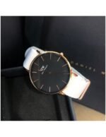 Reloj Daniel Wellington Dama Petite Dover Dorado Negro 28mm - Imagen 2